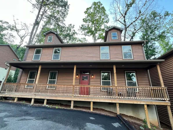 139 Pier Point Dr, Lake Lure, NC 28746