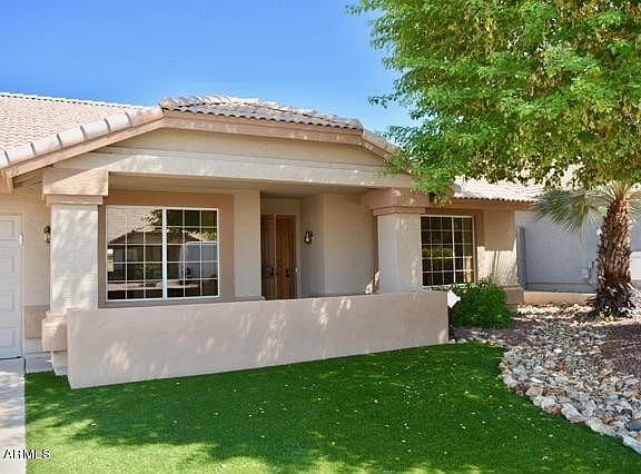 Beautiful AND  Low Maintenance!