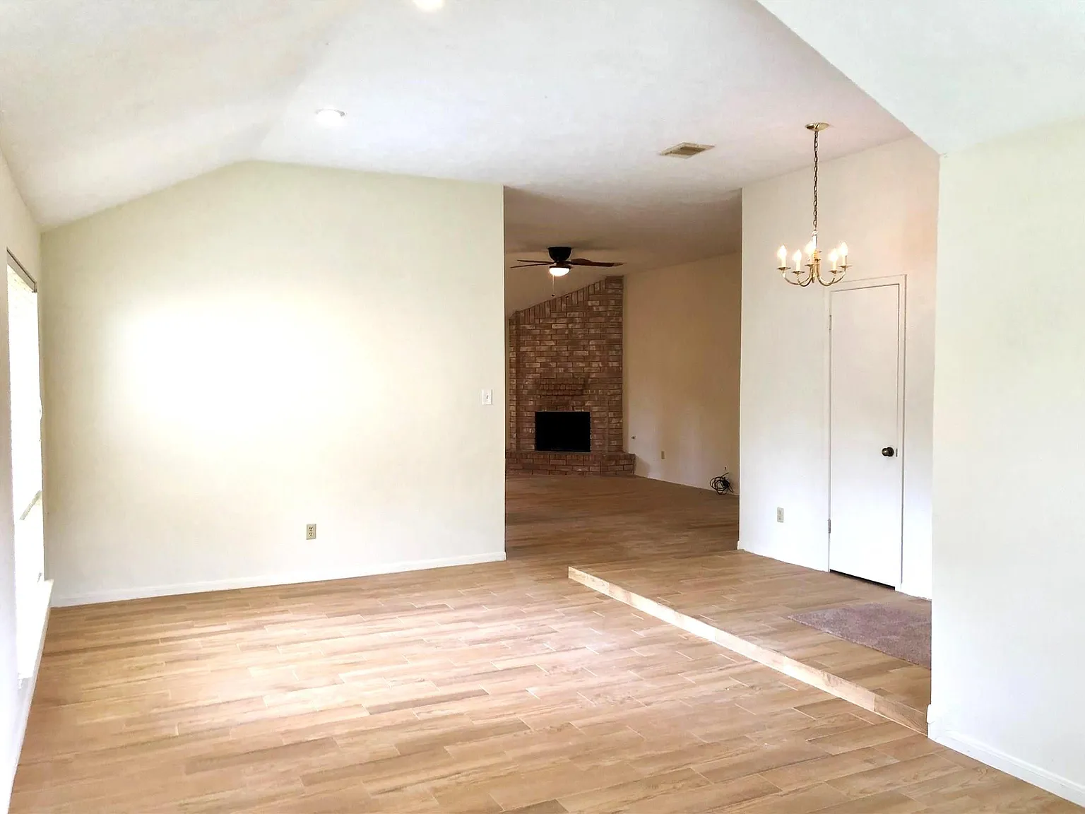 4 bed, 2.0 bath, 1930 sqft, $2,000 — Photo 3