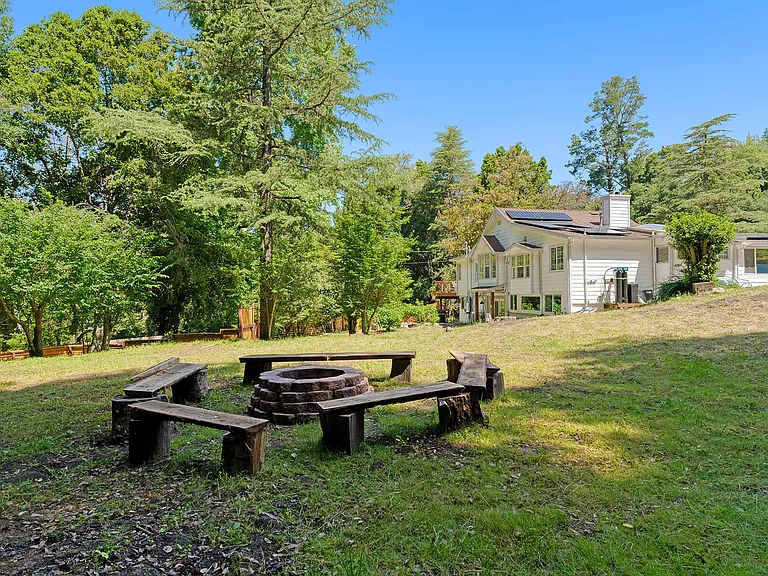 Laurel Glen Rd — Photo 64
