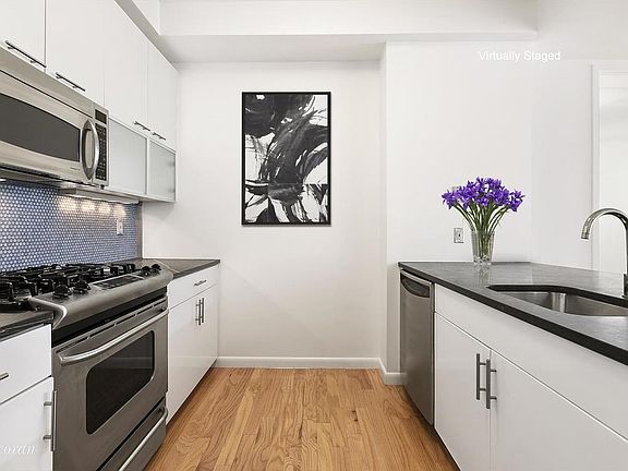 3rd image of 5-15 49th Ave #3M