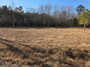 3 Sandy Hill Rd, Courtland, VA 23837