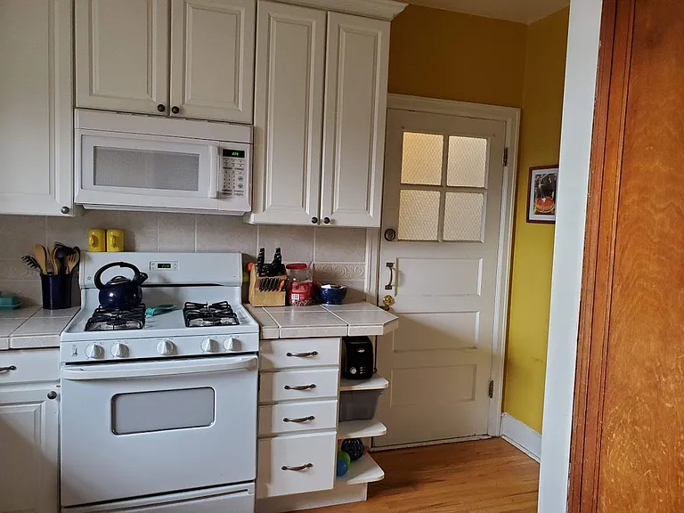 1422 E 8th Ave — Photo 14