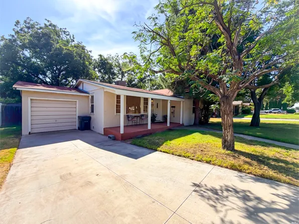 1116 N Canal St, Carlsbad, NM 88220