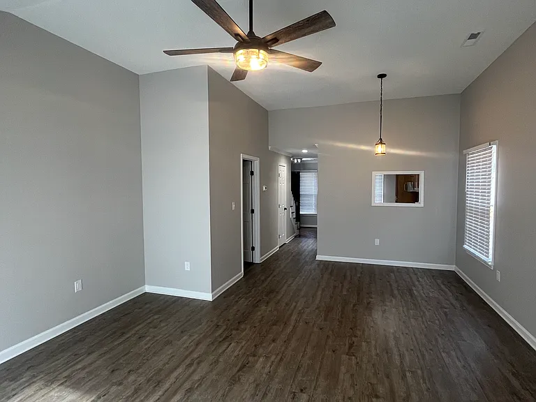 19 Somersett Dr — Photo 6