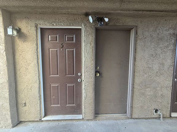 4th image of 213 E Foster Ave APT 5