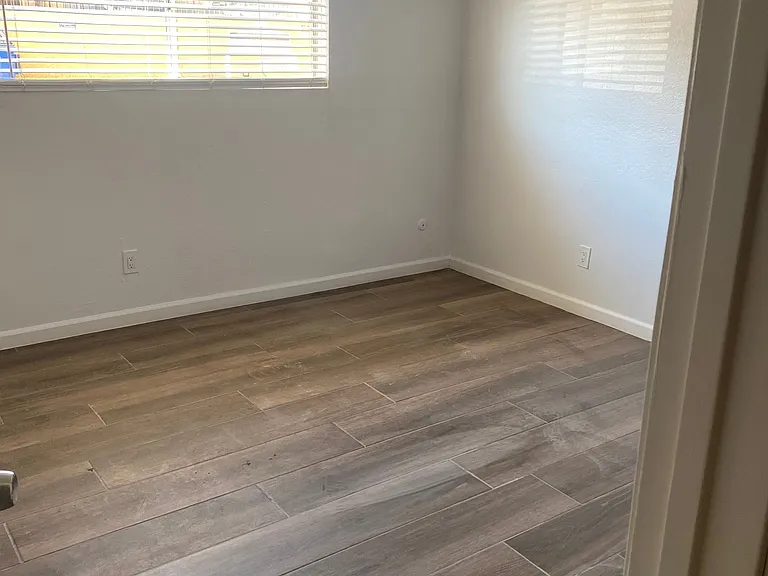 7116 Milwood Ave #2 — Photo 12