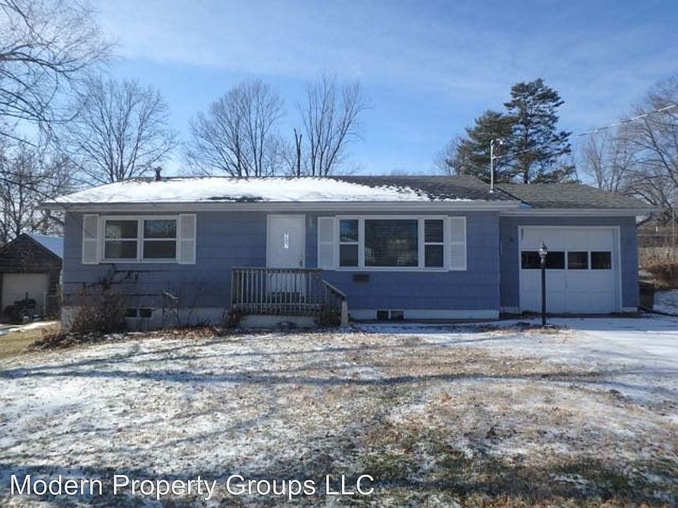 1st image of 207 Elliott Dr