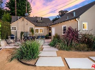 15149 Camarillo St, Sherman Oaks, CA 91403