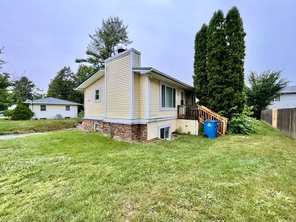 2716 Nichols Rd APT 2, Kalamazoo, MI 49004
