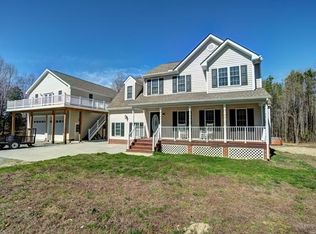 451 Black Gum Rd, West Point, VA 23181