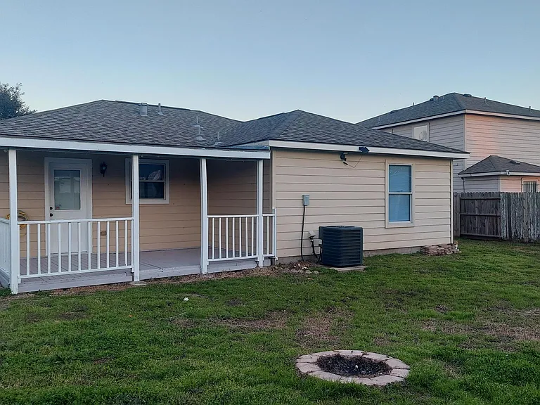 6906 Rambling Brook Ln — Photo 16
