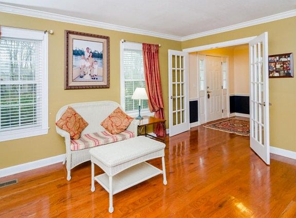 5th image of 7712 Royal Harbour Cir