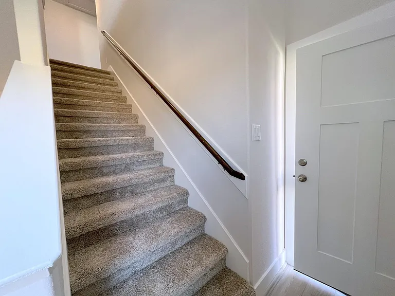 7002 Cedar Breeze Ct — Photo 17