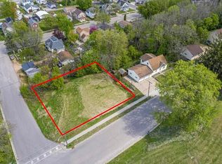 S 6th St, Henderson, MN 56044