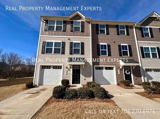 6047 Cutwater Cir, Charlotte, NC 28269