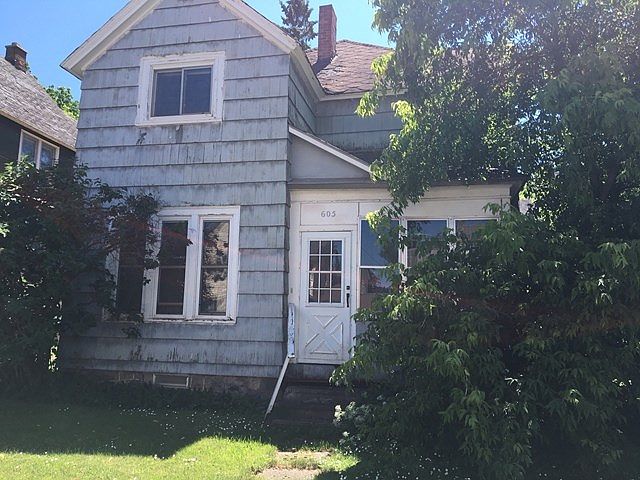 1st image of 605 E Ayer St