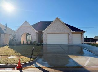 12905 Cobblestone Curve Rd, Oklahoma City, OK 73142