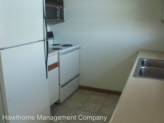 5th image of 4000 Hyde Park Ave #4000