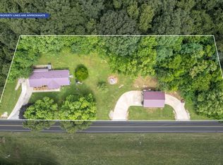 4124 Budds Creek Rd, Cunningham, TN 37052