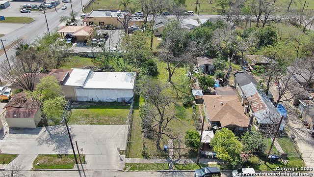 1st image of 1218 Center St