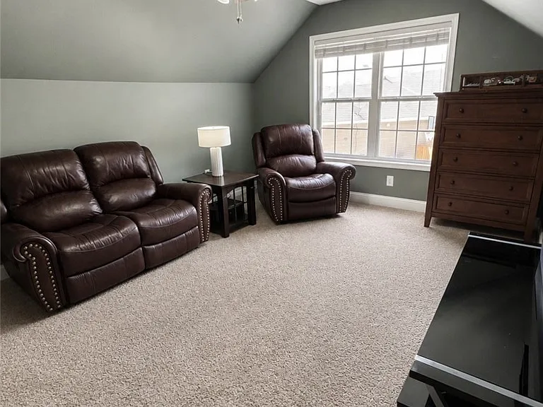 218 Himalayan Rd — Photo 26