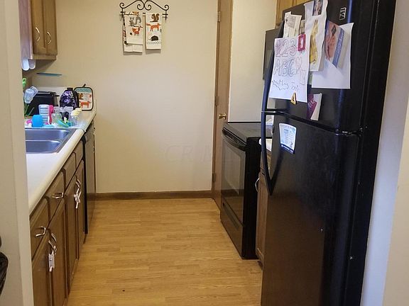 5th image of 1239 Pineview Trl #E