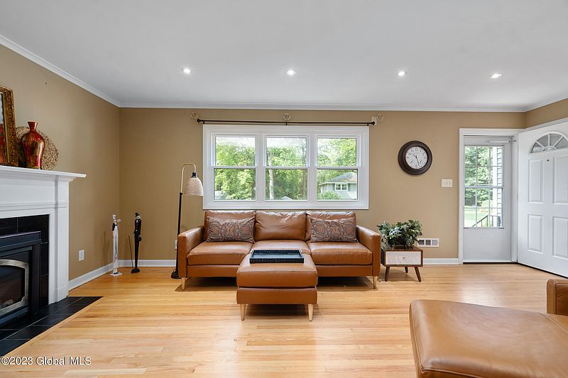 5th image of 119 Birch Lane