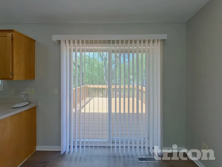 407 Wagon Wheel Cir — Photo 6