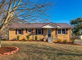 203 Airport Rd, Portland, TN 37148