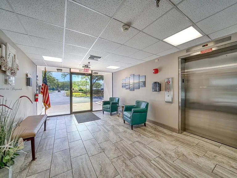 11730 Shipwatch Dr #305 — Photo 40