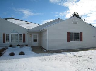 601 Carriage Dr, Tecumseh, MI 49286