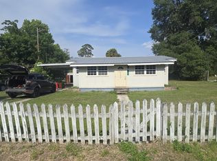 330 N Broward Ave, Pomona Park, FL 32181