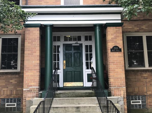 200 Maple St APT 3