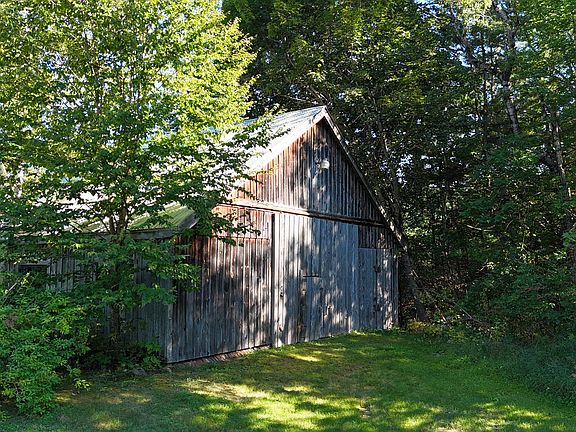2nd image of 820 Salem Road