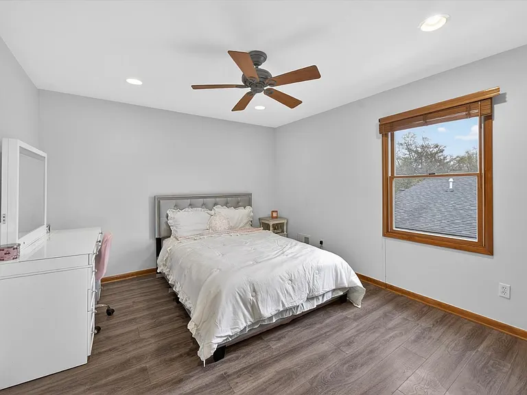 3341 Newton Rd — Photo 37