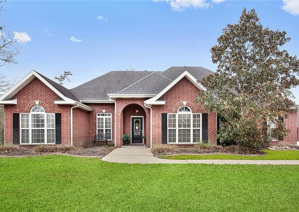 1st image of 4620 Deer Creek Dr