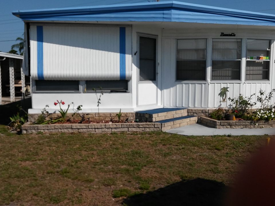 1st image of 30 Tangelo Dr