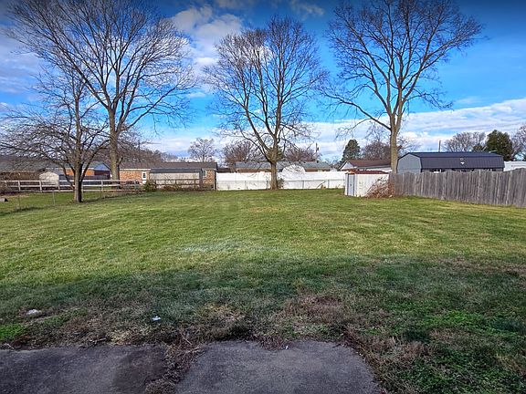 2nd image of 4916 Hardell Dr