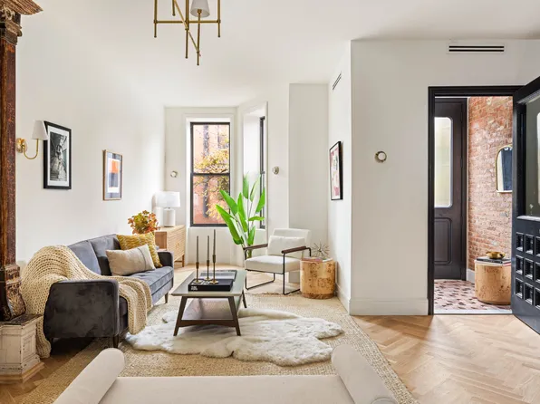 429 Decatur Street image 1 of 17