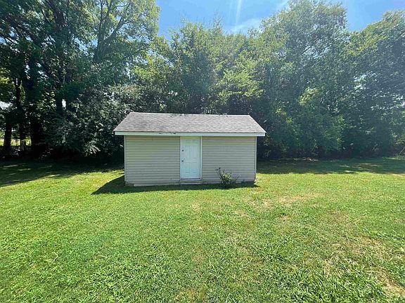 4th image of 417 E Lakeside Dr