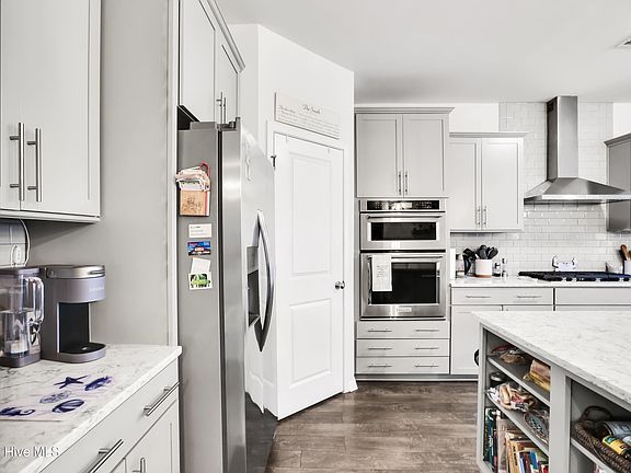 5th image of 4011 Ruddy Duck Way