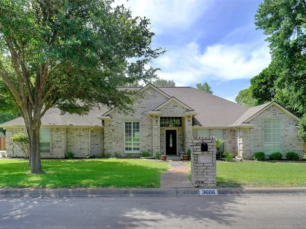 3606 Four Trees Dr, Weatherford, TX 76087