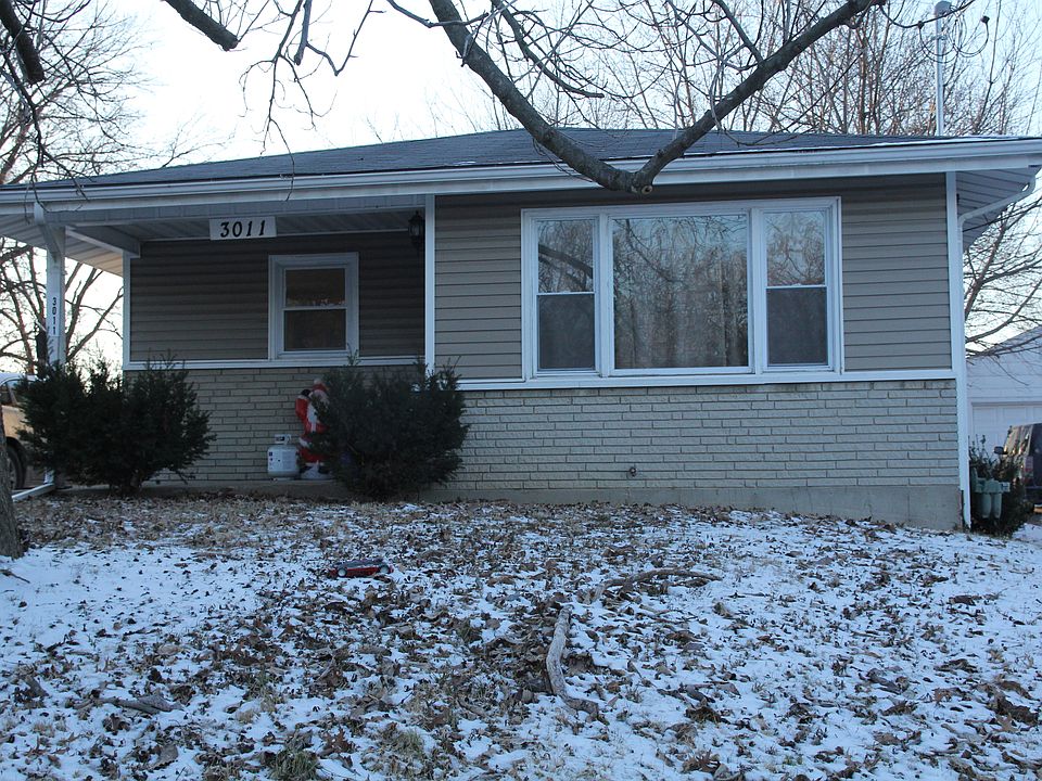 1st image of 3011 Endicott Ave