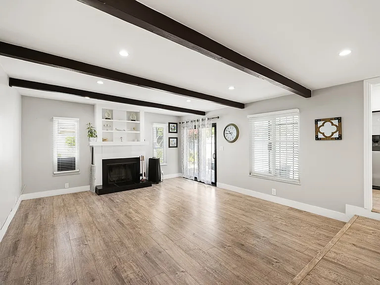 5655 Natick Ave — Photo 9