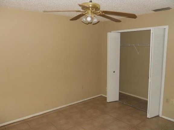 5th image of 945 Whisper Lake Dr