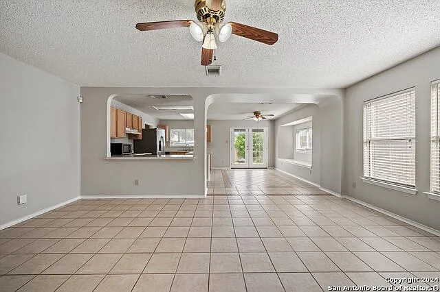 1004 Boxer Pass Dr — Photo 6