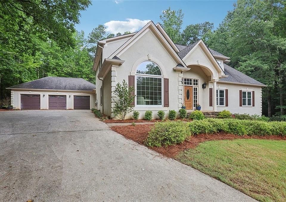 1st image of 434 Westlake Dr NW