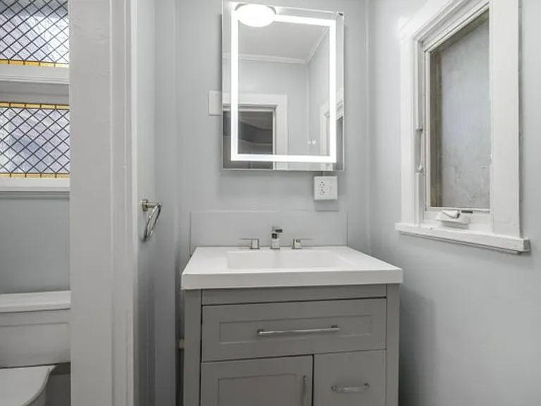 504 Stewart Ave — Photo 201