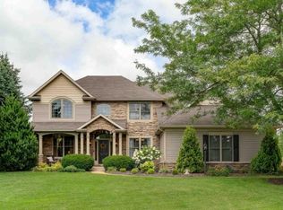 10121 Keswick Ct, Granger, IN 46530